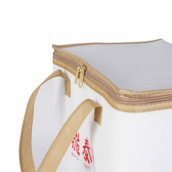 Insulated Bag for Frozen Food Delivery - Image 5